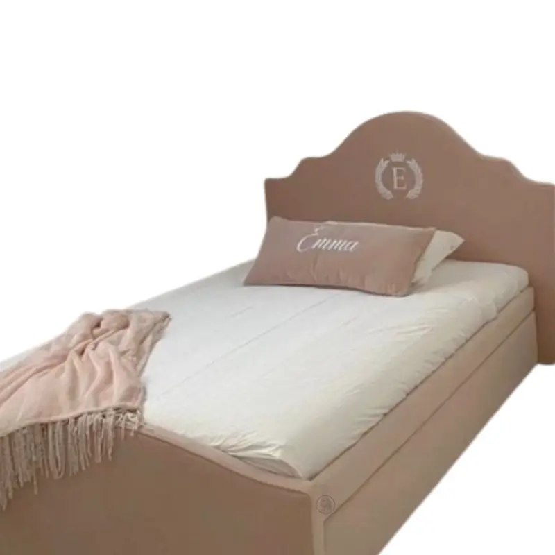 מיטה וחצי מרפדת בתפירה אישית | דגם לואי