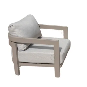 evan-outdoor-aluminum-sofa-set-green-house.jpg