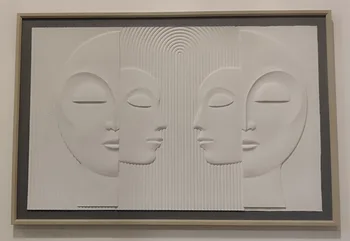 אומנות פנים אל מול פנים